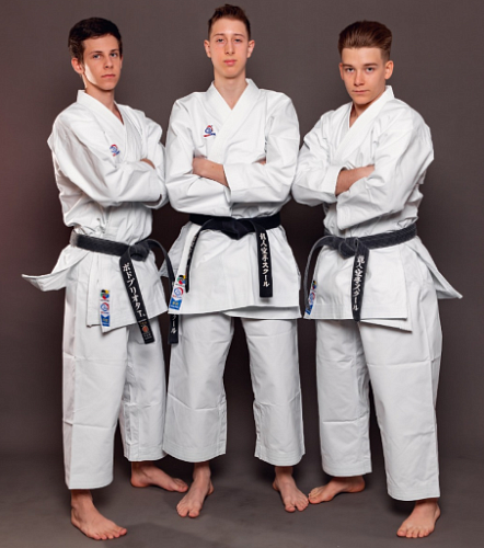 Кимоно для каратэ (ката) ARASHI 2211 WKF Bestsport